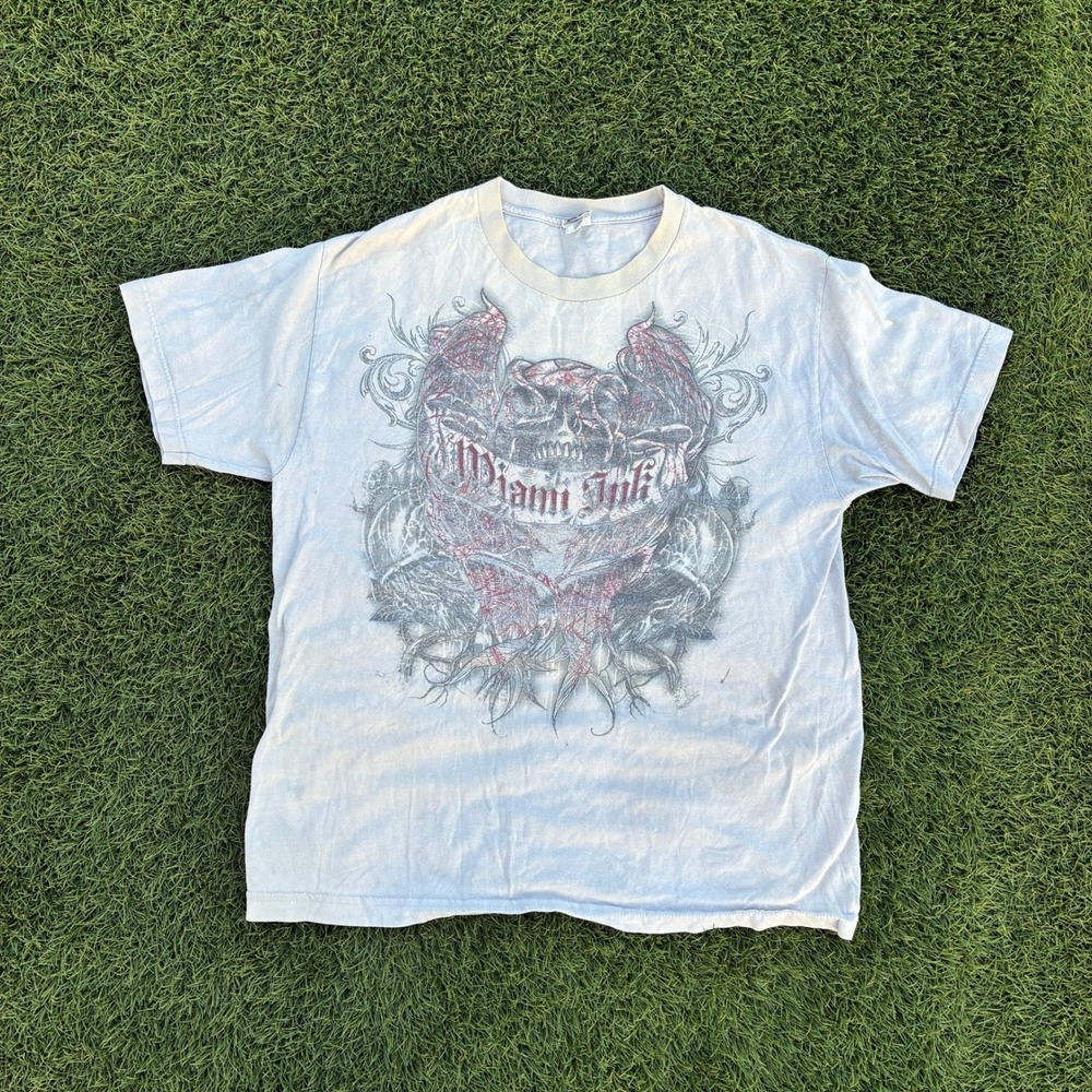 Vintage Y2K Miami Ink Graphic T-Shirt Mens Size Large Skull Tattoo Art Tee 2000s